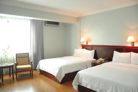 Kingdom Hotel — photo 5
