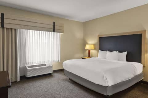 Cambria Hotel Columbus - Polaris — photo 6
