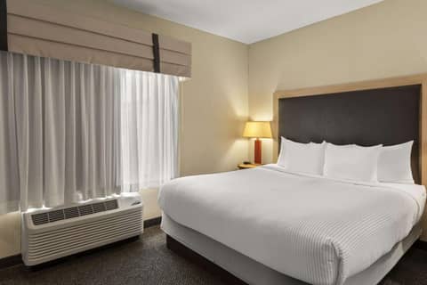 Cambria Hotel Columbus - Polaris — photo 9