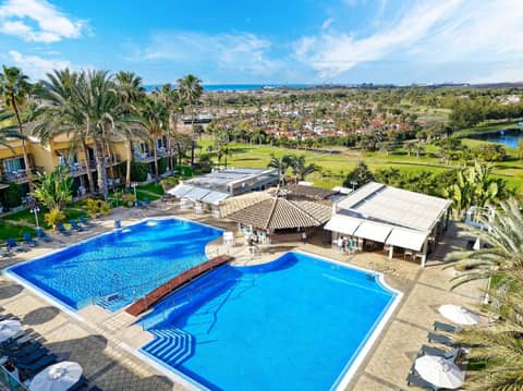 Bull Vital Suites & Spa Boutique Hotel - Only Adults — swimming pool