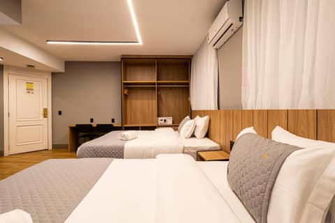 You Stay at Vila Olimpia - The World — hotel room