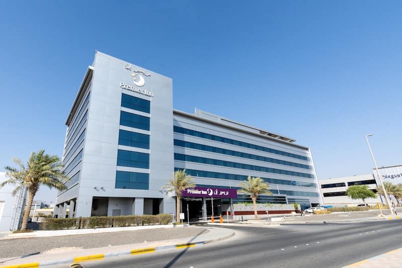 Premier Inn Abu Dhabi Airport (Business Park) — building