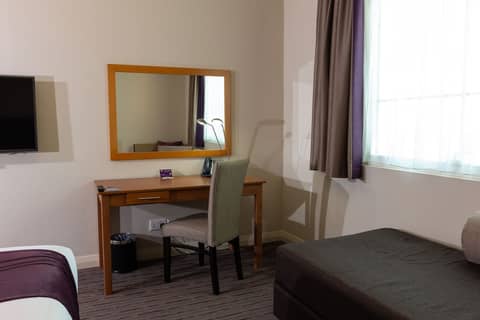 Premier Inn Abu Dhabi Airport (Business Park) — photo 9