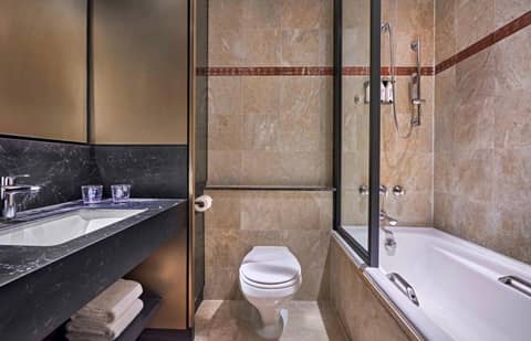 Vibe Hotel Singapore Orchard — photo 6