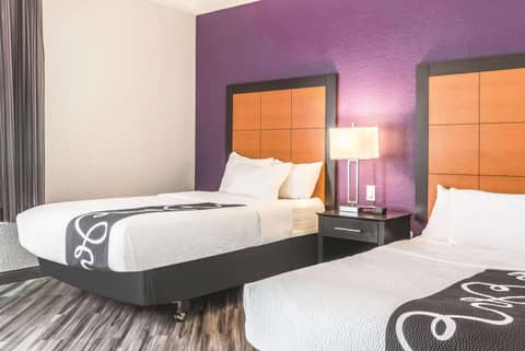 La Quinta by Wyndham Orlando Airport - On Property Food Trucks & Free Airport Shuttle! — photo 4