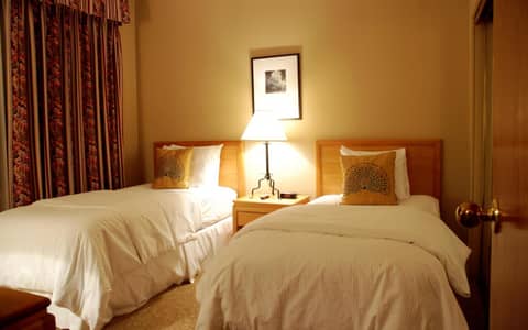 Rosellen Suites at Stanley Park — photo 4