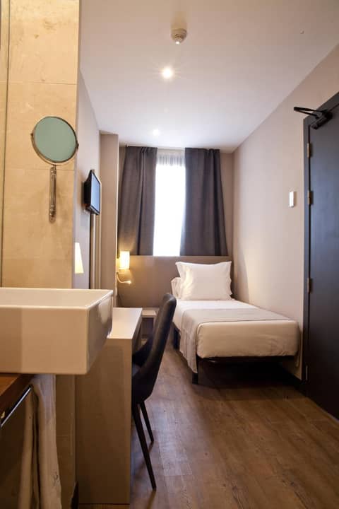 May Ramblas Hotel — photo 7