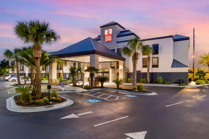 Best Western Plus Myrtle Beach@Intracoastal — building