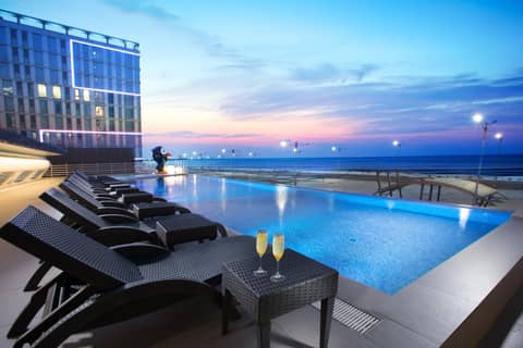 Hotel Whistlelark Jeju — recepcion & lobby