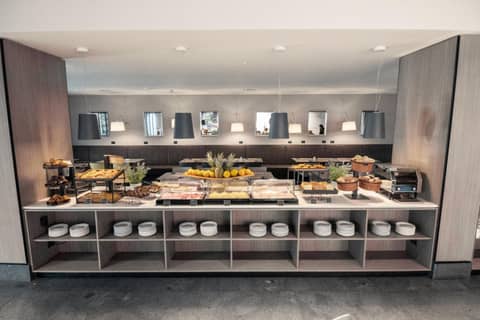 Ola Santiago Providencia Tapestry Collection by Hilton — photo 4