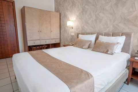 Philoxenia Hotel & SPA — bedroom