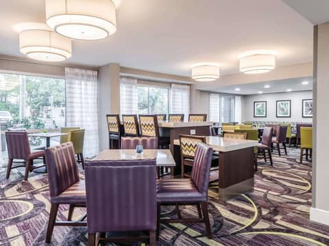 La Quinta Inn & Suites by Wyndham Myrtle Beach - N Kings Hwy — photo 6