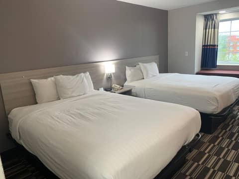 Microtel Inn by Wyndham Charlotte Airport — photo 9