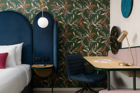 Ovolo Brisbane Fortitude Valley, a Wyndham Hotel — photo 9