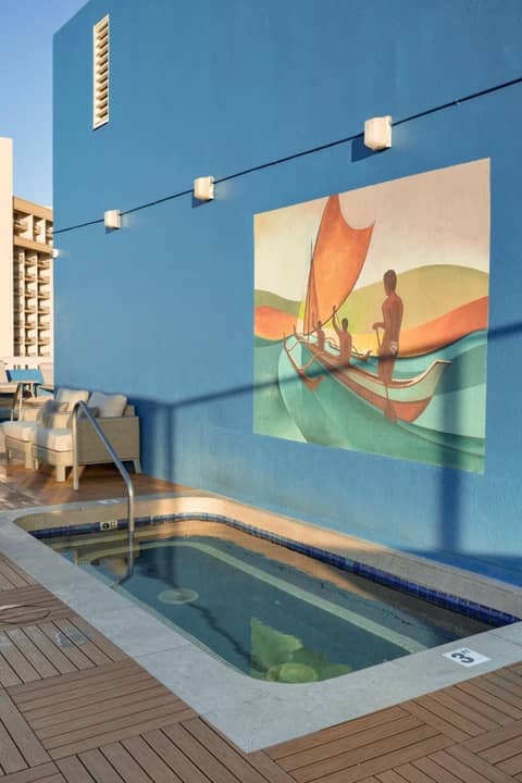 Pacific Monarch Hotel — photo 3