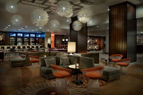 Marriott St. Louis Airport — lounge