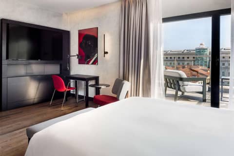 Radisson RED Madrid — photo 6