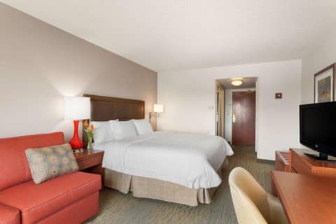 Hampton Inn & Suites Denver-Cherry Creek — photo 7