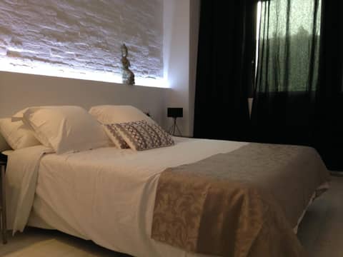 El 16 Ruzafa — bedroom