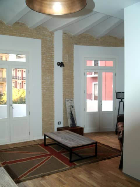 El 16 Ruzafa — hotel room