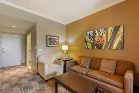 Best Western Plus Miami Airport North Hotel & Suites — photo 9