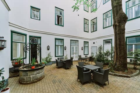 Hotel Westbahn — photo 2