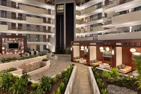 Embassy Suites by Hilton Atlanta Airport — photo 8