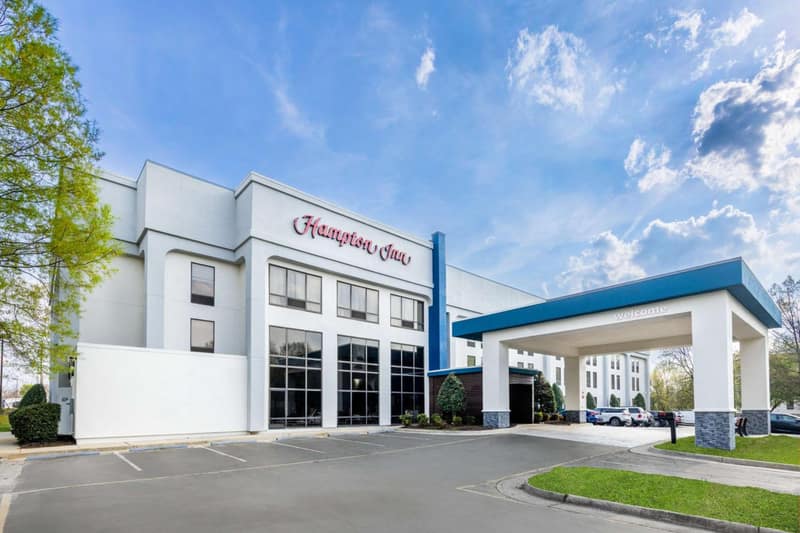 Hampton Inn Richmond-Mechanicsville — building