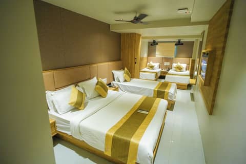 HOTEL AMBER PARAMOUNT — photo 9