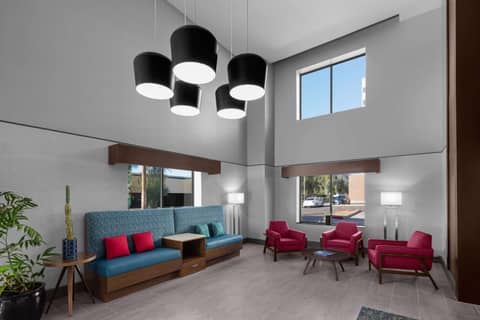 Hampton Inn Phoenix - Biltmore — photo 5