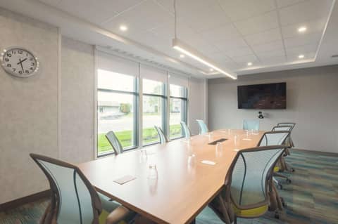 Home2 Suites By Hilton Quebec City — photo 8