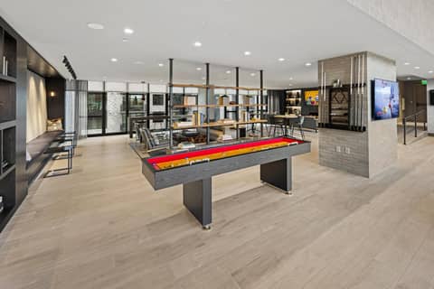 Global Luxury Suites at Capitol Hill — photo 8