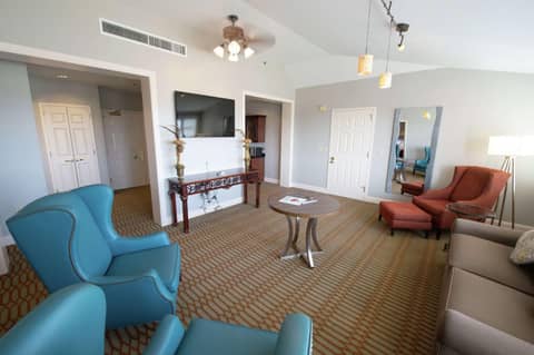Virginia Crossings Hotel, Tapestry Collection by Hilton — photo 5