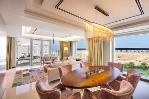 Crowne Plaza Muscat OCEC by IHG — photo 8