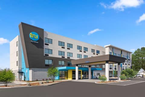 Tru By Hilton Portland Airport, Or — photo 9