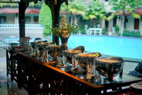 Cakra Kembang Hotel — photo 4