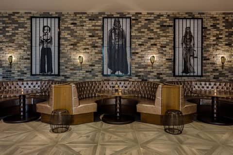Courthouse Hotel Shoreditch — hotel reception