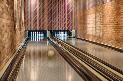 Courthouse Hotel Shoreditch — golf