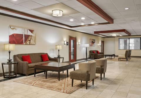 Best Western Plus Milwaukee Airport Hotel & Conference Center — photo 9