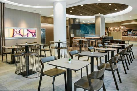SpringHill Suites by Marriott Milwaukee Downtown — photo 4