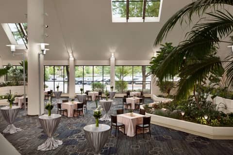 DoubleTree by Hilton Minneapolis Park Place — photo 2