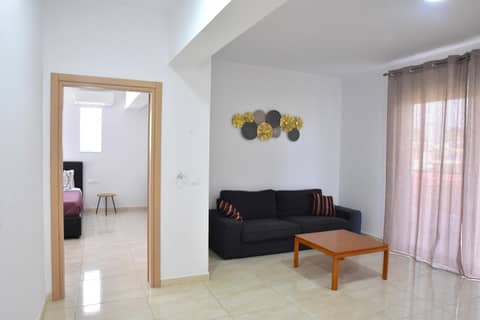 Roseberry Studios — lounge