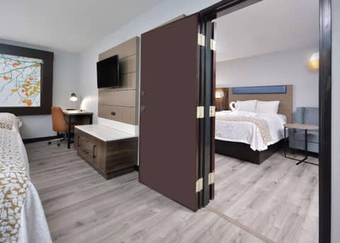 Brookstone Lodge near Biltmore Village, an Ascend Collection Hotel — photo 6