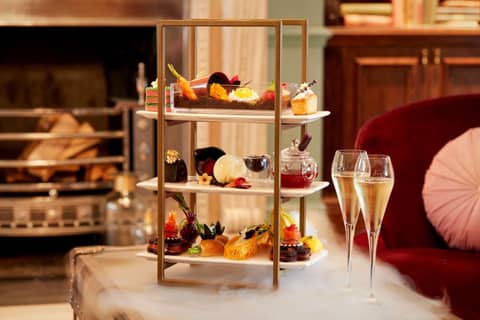 100 Queen's Gate Hotel London Kensington Curio Collection by Hilton — photo 9