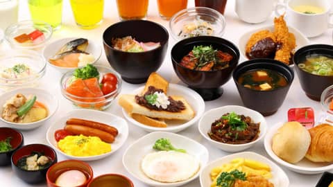 Dormy Inn Premium Nagoya Sakae — dining