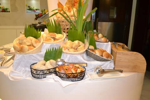 Ramada Abu Dhabi Corniche — photo 4