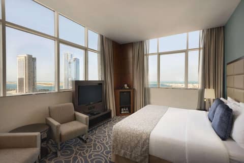 Ramada Abu Dhabi Corniche — photo 5