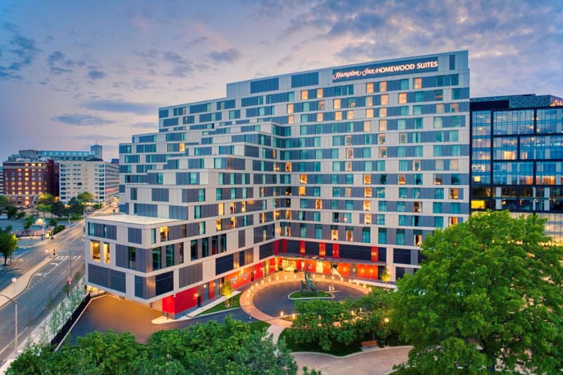Hampton by Hilton at the Boston Seaport District — building