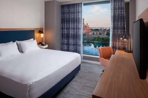 Hampton by Hilton at the Boston Seaport District — photo 6