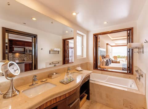 Grand Miramar All Luxury Suites & Residences — photo 2